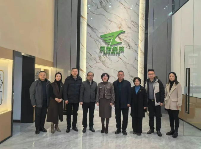 YY易游体育科技欢迎当阳市刘市长及教育局一行领导考察交流！